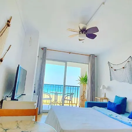 Cozy Beach-Front Studio With Amazing Sea View Empuriabrava Exterior photo